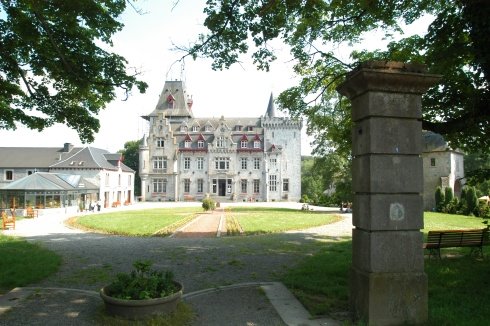 Petite Somme castle in Septon